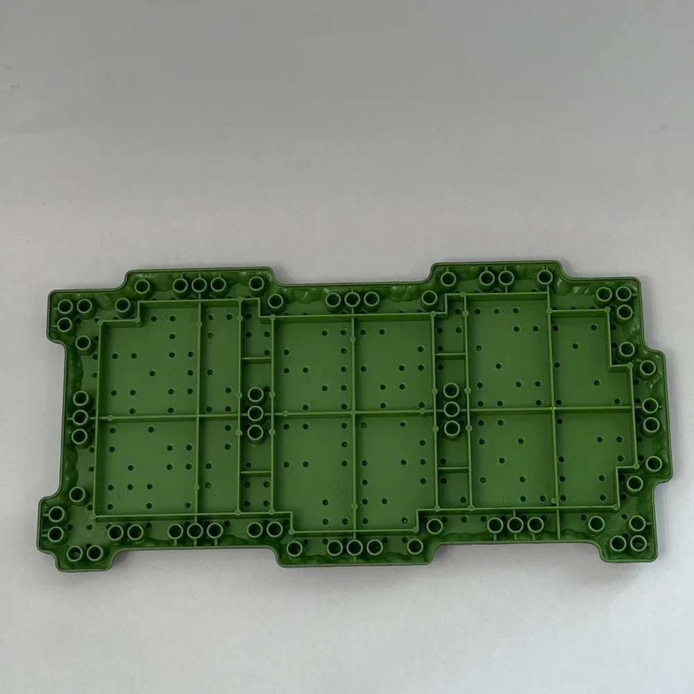 Mega Bloks AM01921 Green Gray Baseplate Replacement Add-On Part Piece